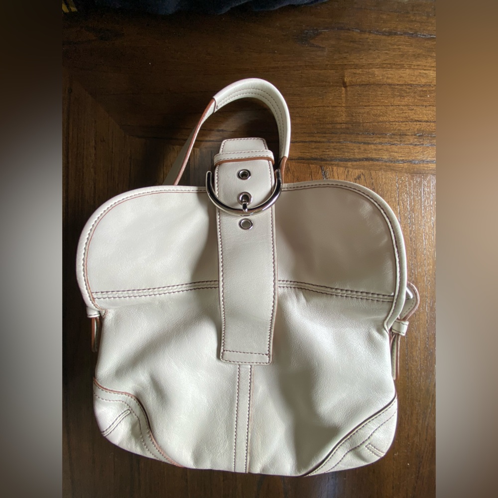 Coach baguette Purse Shoulder or Handbag 👜 Cream Leather Classic C logo inside - Picture 11 of 12